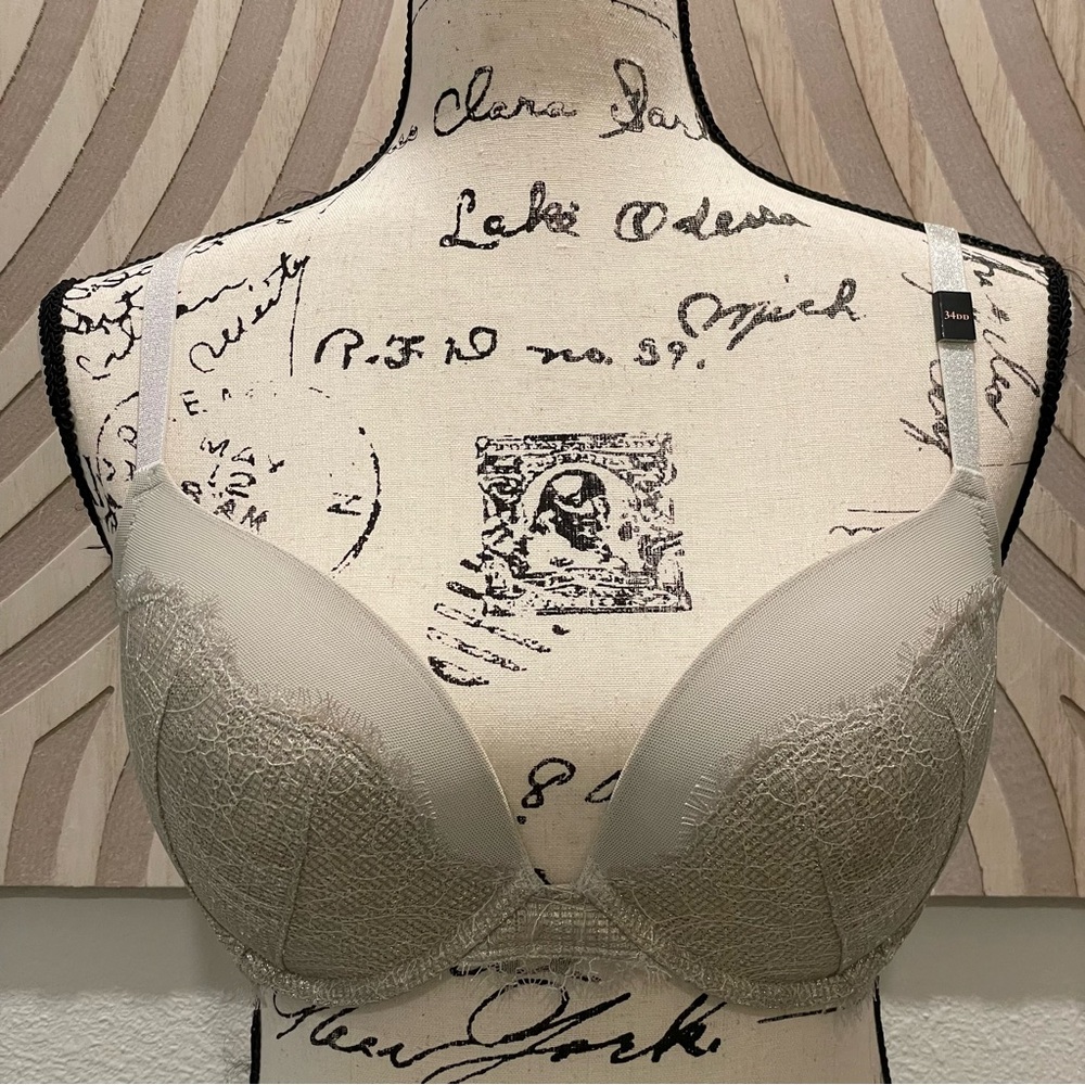 🆕 Victoria’s Secret Dream Angels Shimmer Lace Push-Up Bra, Size 34DD